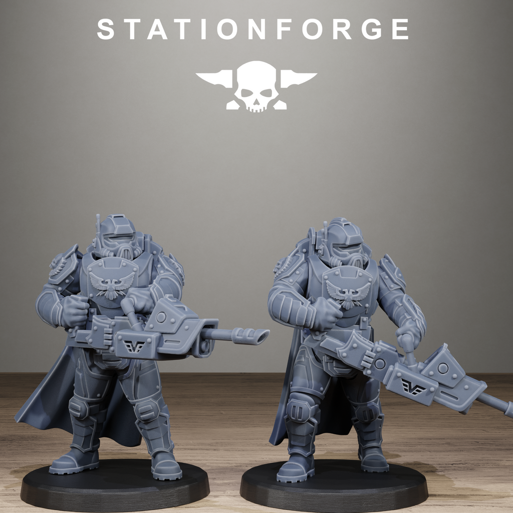 Two gray warrior figurines with weapons on black bases against a gray background with 'Stationforge' branding.
