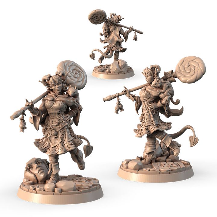 Mira Glint, Super Sweet Retribution Candy alternate angle of the 3D printed 16K resin miniature (Halfling Sorcerer, Bard) for D&D, Pathfinder, and tabletop wargaming in heroic 32mm scale.