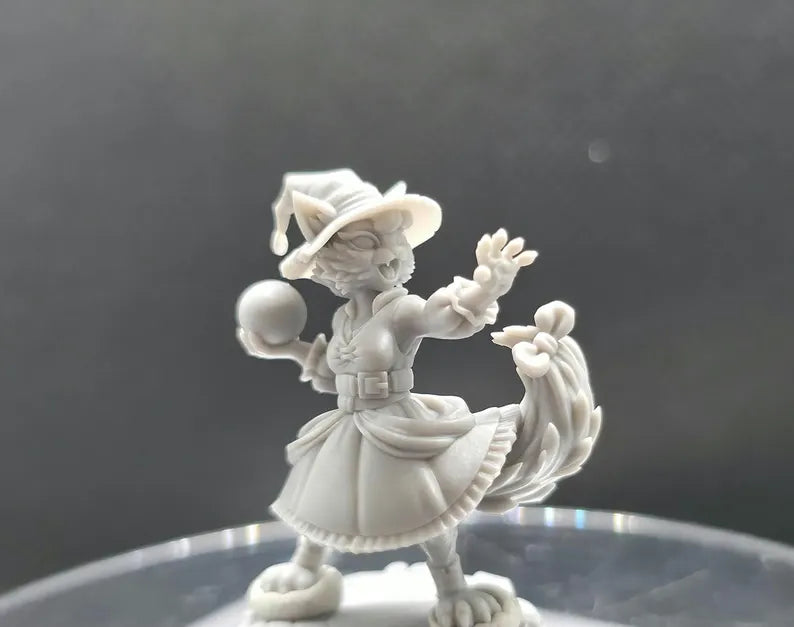 Catfolk Defenders | Tabaxi Barbarian Rogue Witch D&D Minis | Heroic 32mm Scale