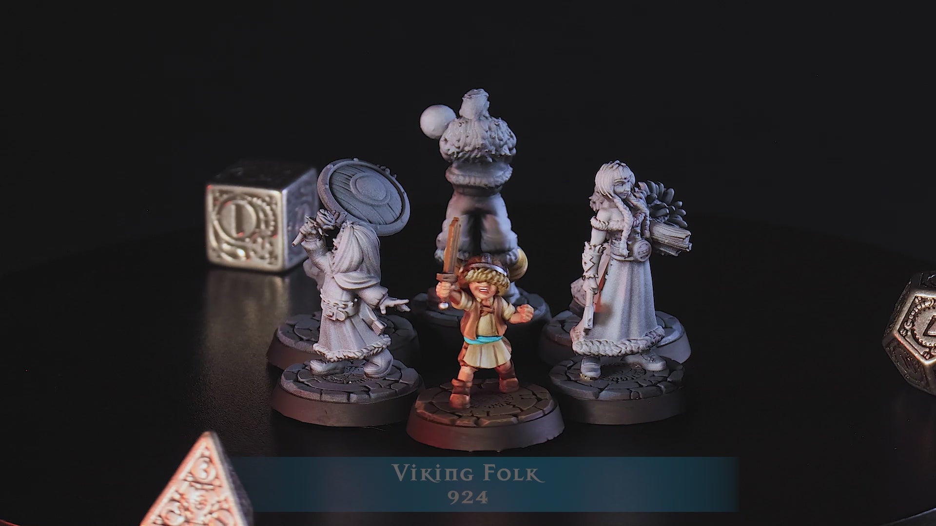 Viking Folk Miniatures | Norse Townfolk NPCs D&D Pathfinder Tabletop RPG | 16K Resin Heroic 32mm Scale